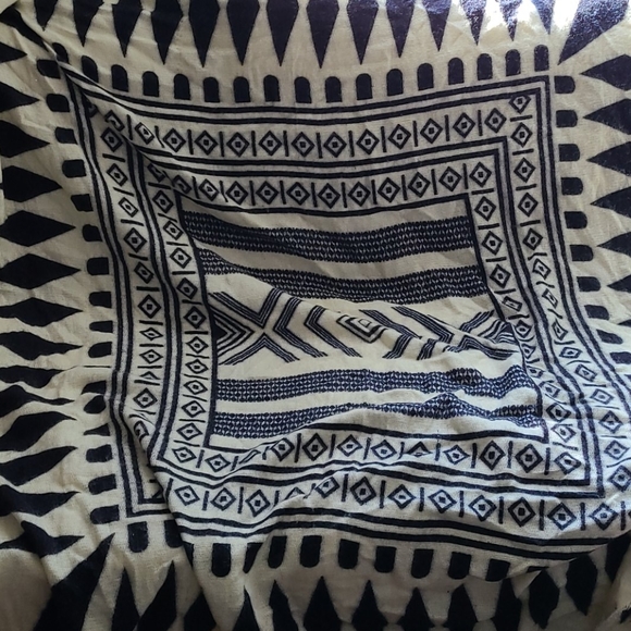 Oversize scarf - Picture 1 of 4